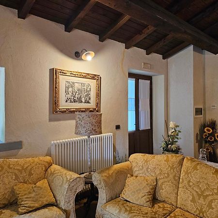 Spino Fiorito Stay Casola in Lunigiana エクステリア 写真
