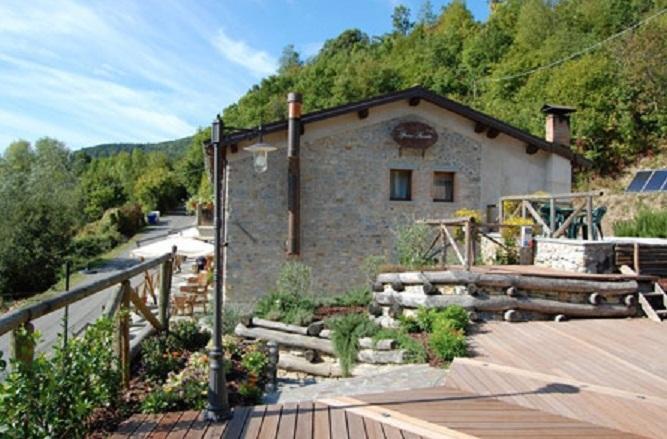Spino Fiorito Stay Casola in Lunigiana エクステリア 写真